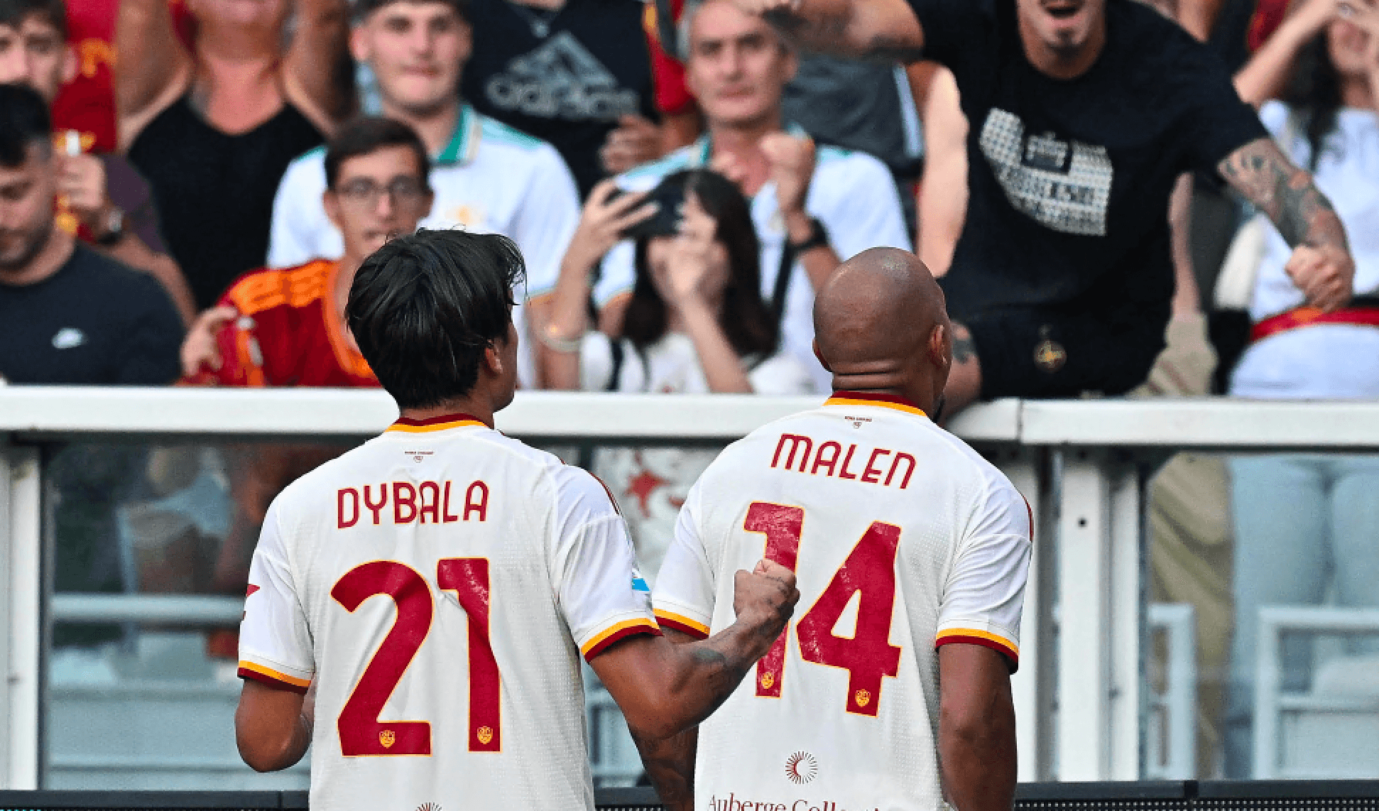 Roma e Como avvertono l'Inter, battute Parma e Torino: primo posto per i giallorossi, lariani a ruota
