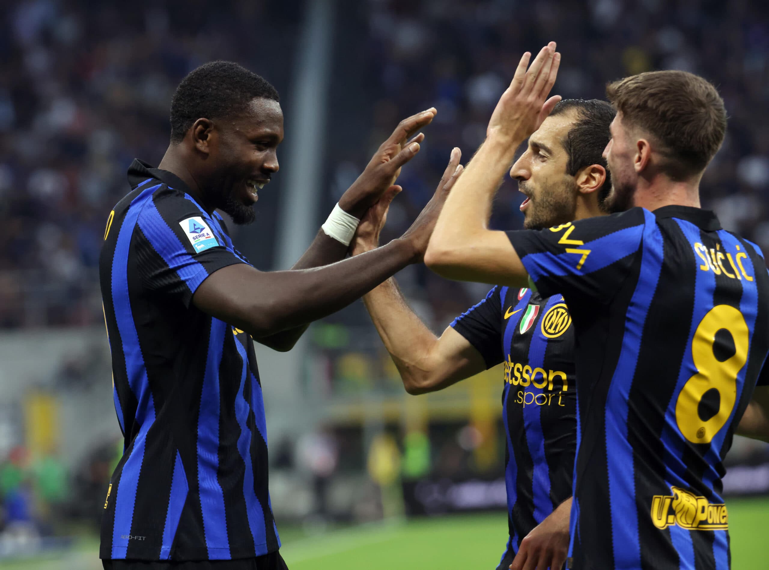 Sucic, Calhanoglu e Thuram calano il tris: l'Inter travolge il Parma di Gilardino