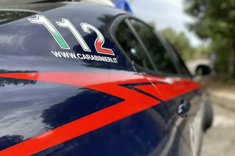 Violenta una 17enne nel Materano, arrestato un 18enne