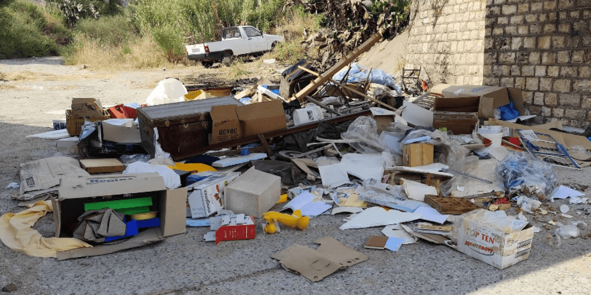 Corigliano Rossano, l’ira dei cittadini. Acqua del Fico convertito in discarica