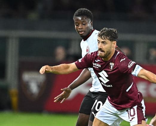 Chi è Alphadjo Cissè: dal Catanzaro al Milan di Amorin con gol al debutto
