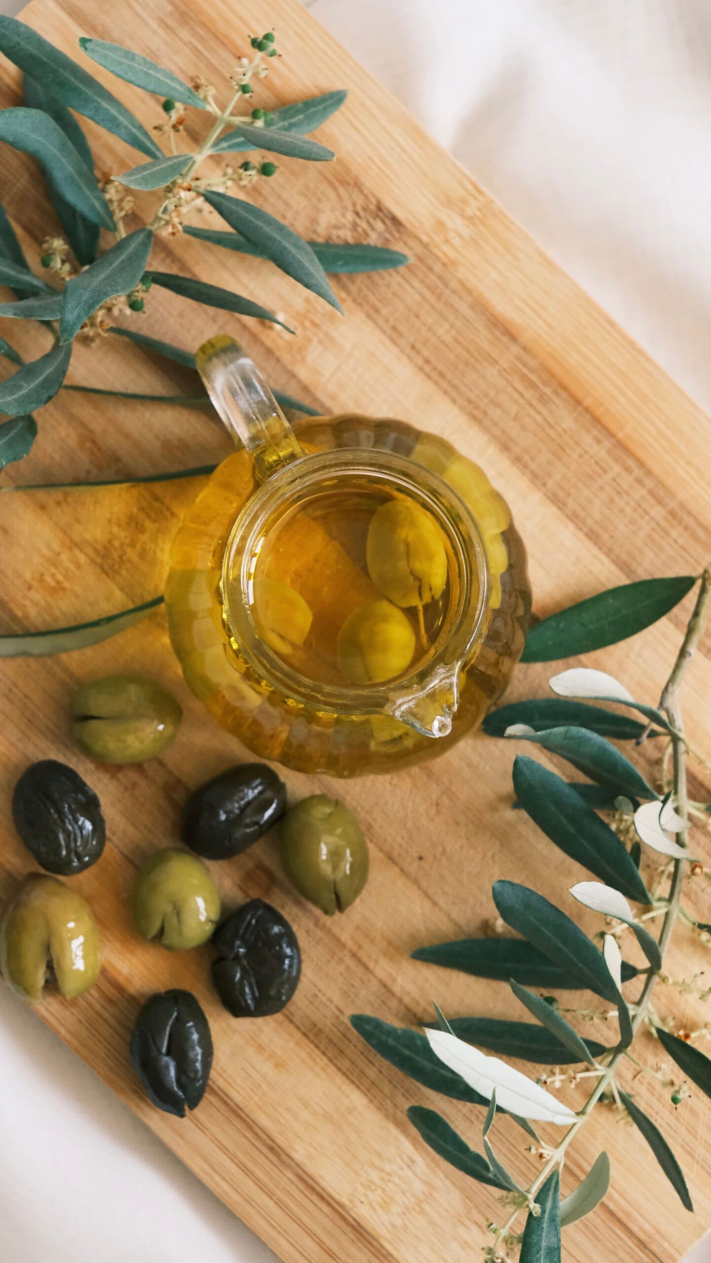 In Sicilia 16mila tonnellate di olio invendute. L'appello dell'imprenditore Barbera: "Serve fare sistema e un patto con la grande distribuzione"