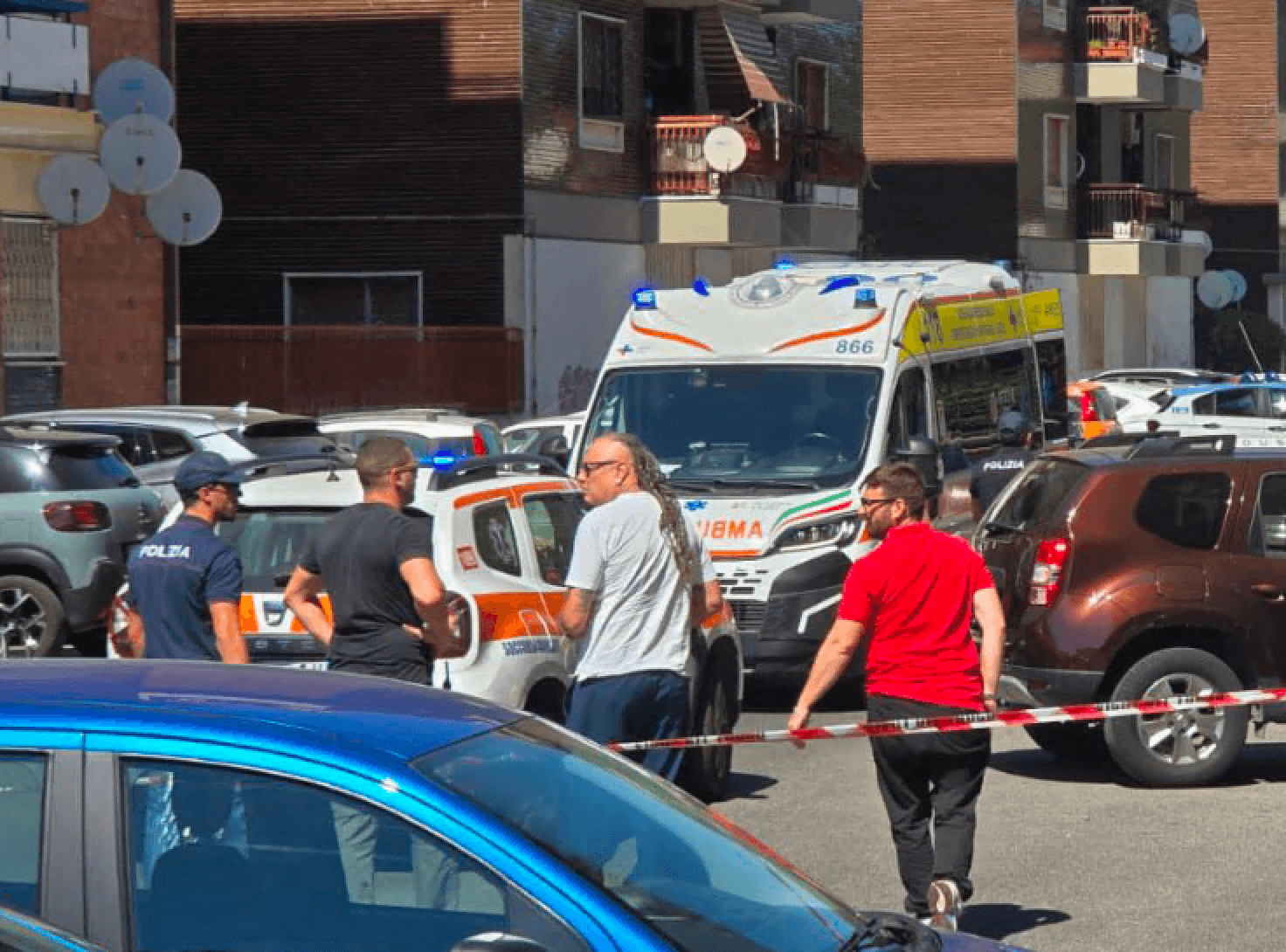 Donna soffocata a Ostia, uomo trovato morto in strada: ipotesi omicidio-suicidio