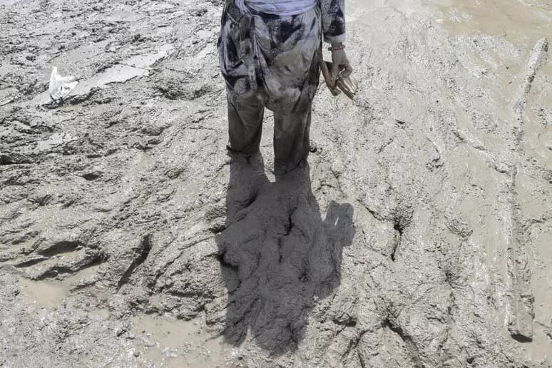 Nuova frana in Tibet, soccorritori trasferiti in zona sicura. In Nepal il bilancio dei morti supera i 700, due italiani ancora dispersi