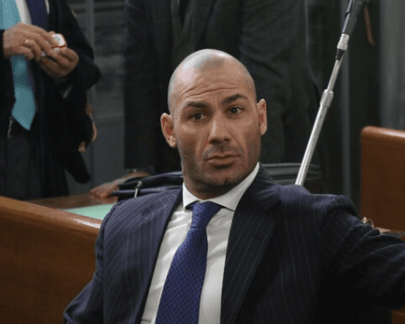 Riccardo Bossi, truffa sul reddito di cittadinanza e maltrattamenti alla madre: il primogenito del Senatur perde in Cassazione