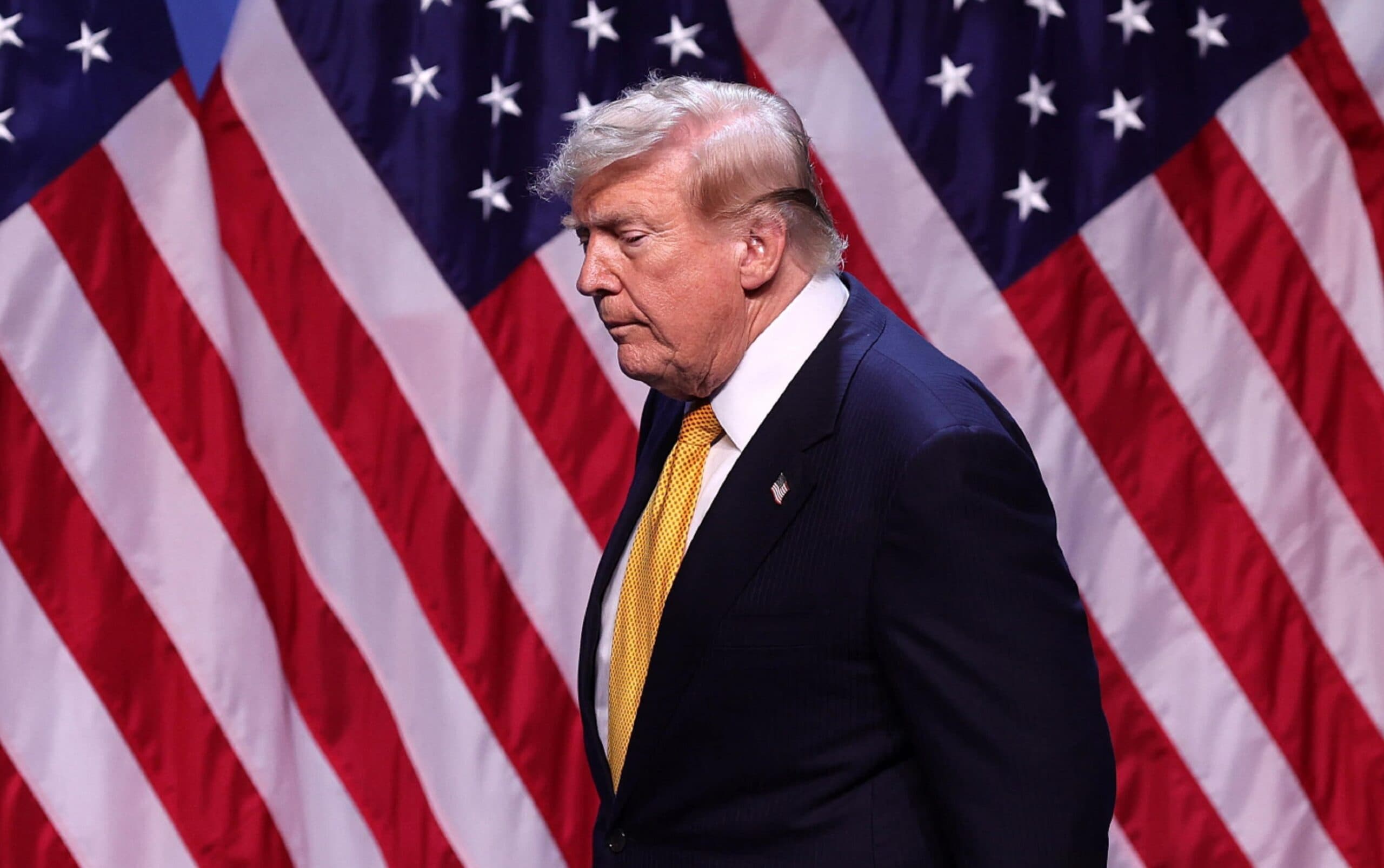 Trump dichiara la "guerra economica contro l'Iran". E minaccia chi aiuta Teheran