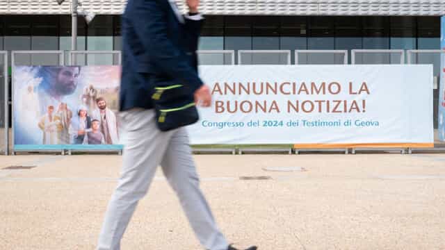 Svolta dei Testimoni di Geova sulle trasfusioni di sangue