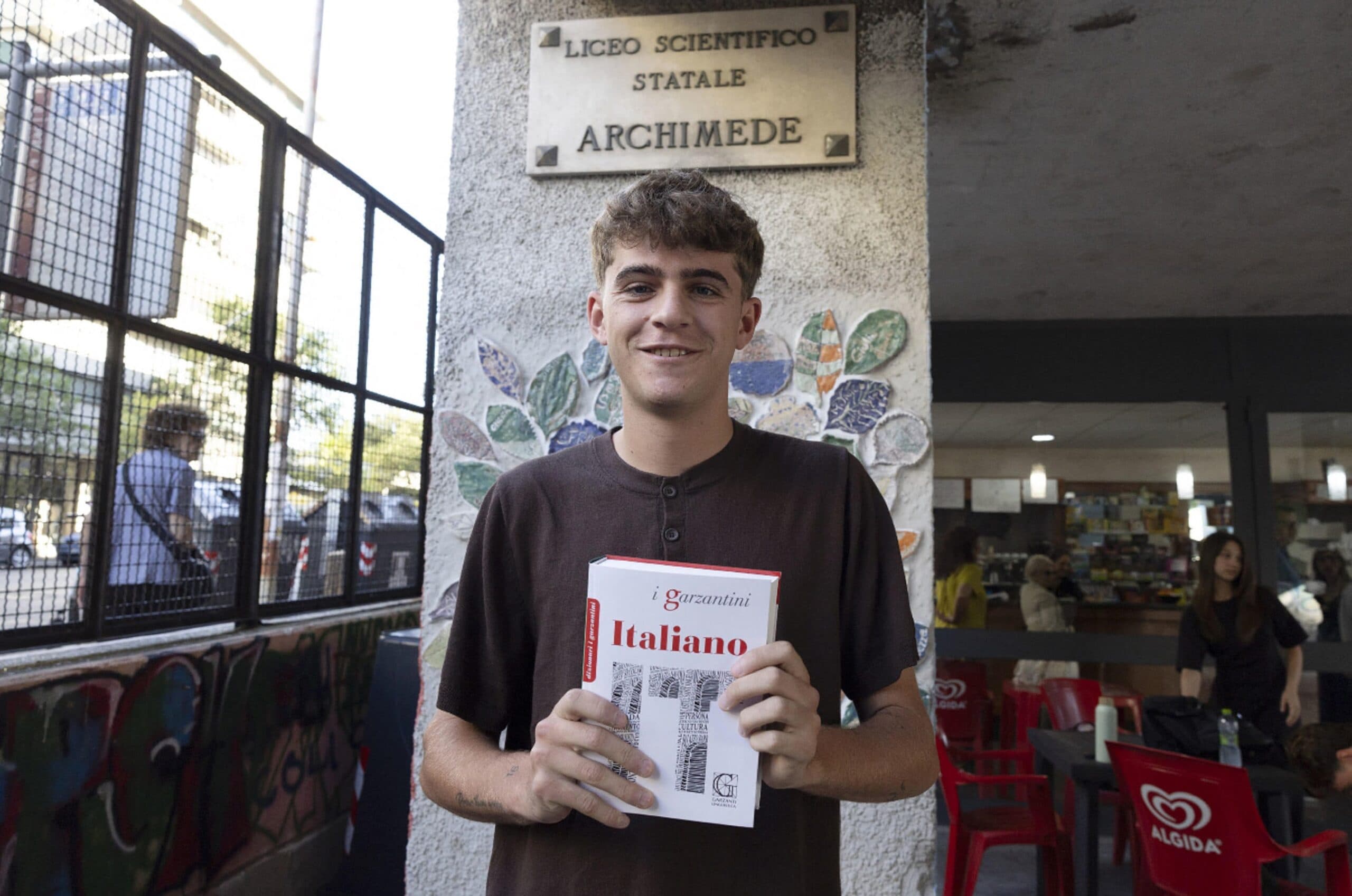 Maturità 2026, alla prima prova anche Guglielmo Cobolli: il fratello del tennista Flavio sui banchi a Roma