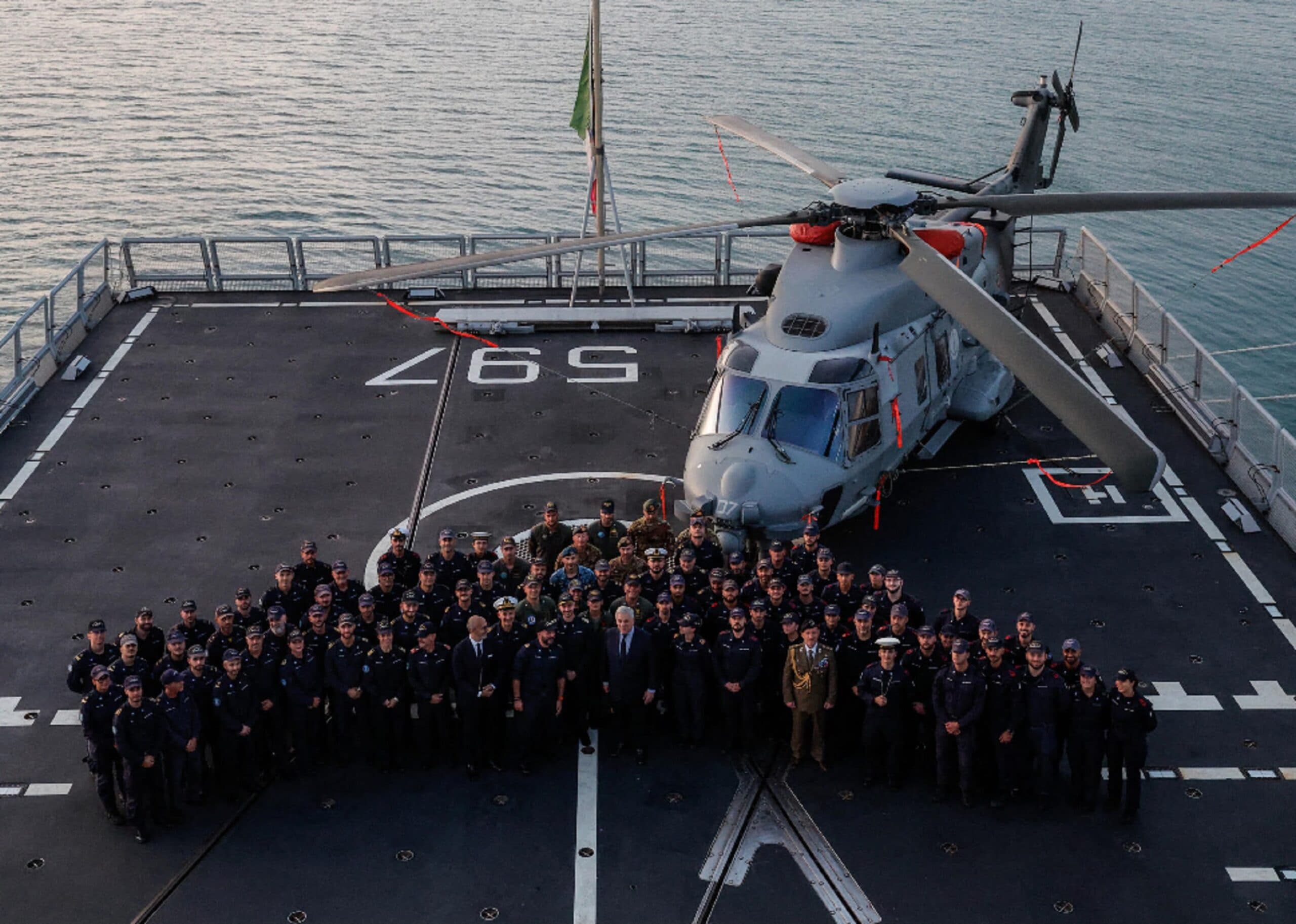 Mar Rosso, Crosetto scrive a Kallas: più navi per la missione Aspides. L’Italia pronta ad inviare una seconda fregata