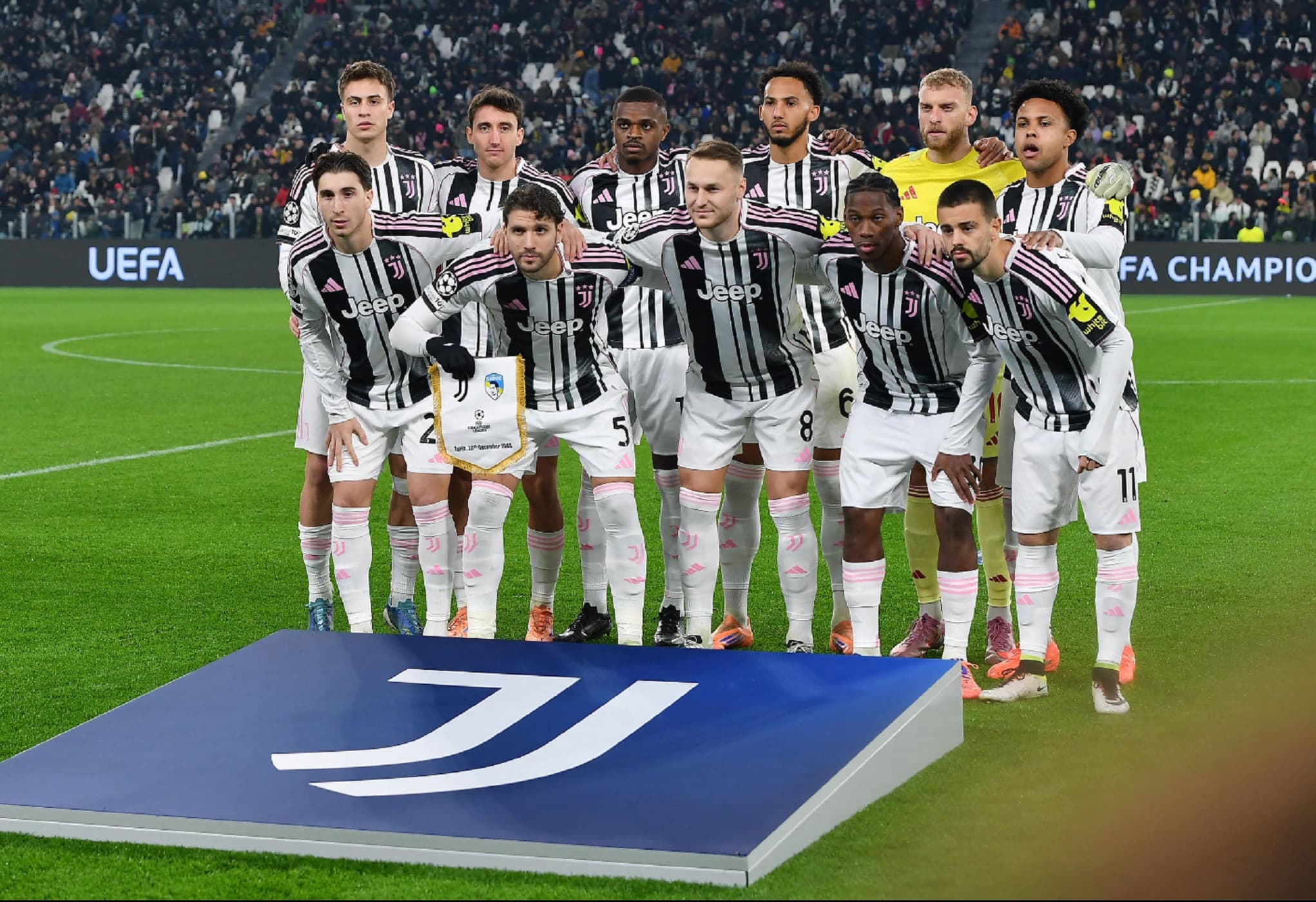 Tether all’assalto della Juventus, ma Elkann ribatte: "La nostra storia non è in vendita"