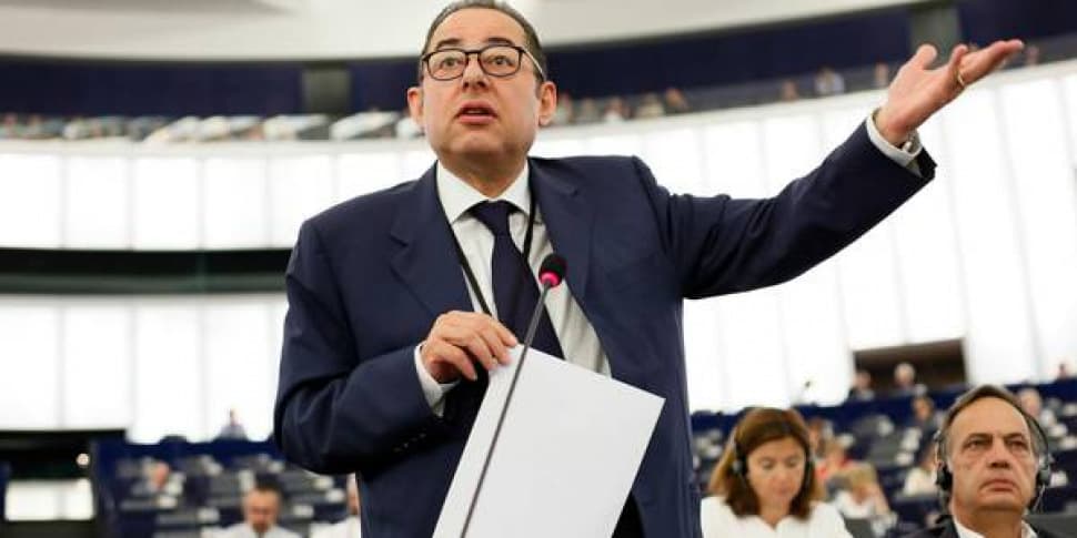 Rende, Gianni Pittella presenta il libro “Mi chiamo Gianni”. Un evento targato Federazione Riformista