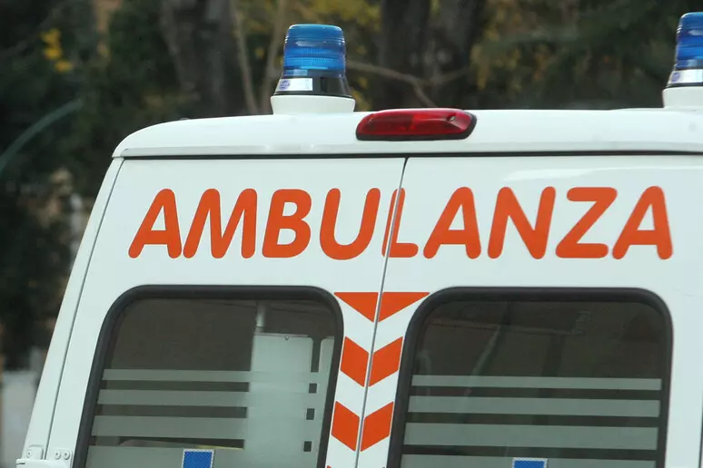 Morta bimba di 4 anni in un incidente stradale nel Barese, due feriti gravi