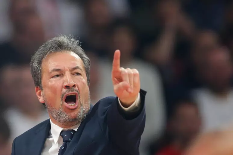 Qualificazioni mondiali, Italbasket ko: contro Jokic non basta lottare. La Serbia vince 76-64 a Pesaro