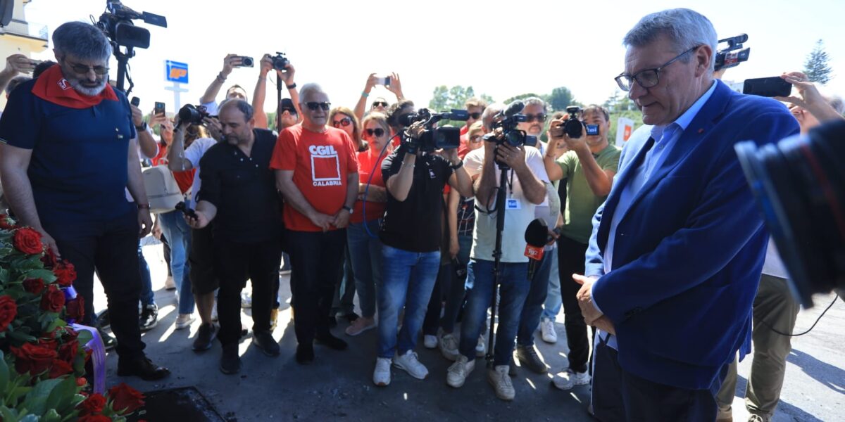 Landini ad Amendolara: "Il caporalato non è un problema della Calabria. Va cambiato il sistema di fare impresa"