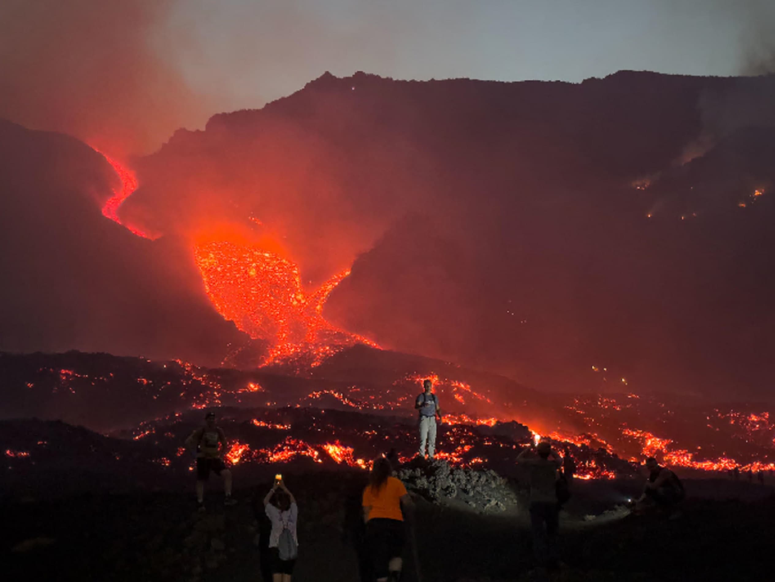 Etna, si apre una bocca a 3100 metri nella parte alta della Valle del Bove