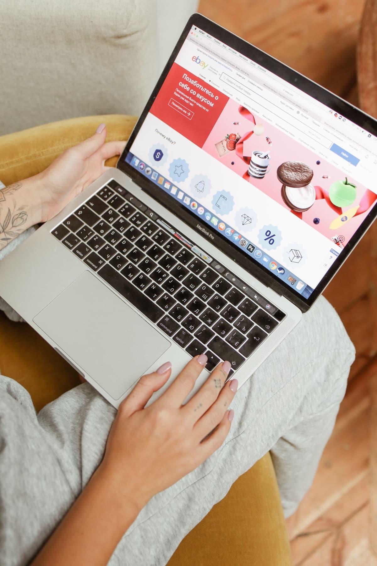 Commissione Ue: maxi multa da 550 milioni ad AliExpress per "prodotti illegali"