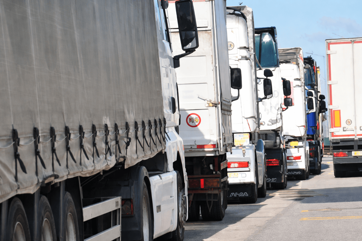 Gli autotrasportatori siciliani: "Fiducia in Salvini, pronti a revocare il fermo"