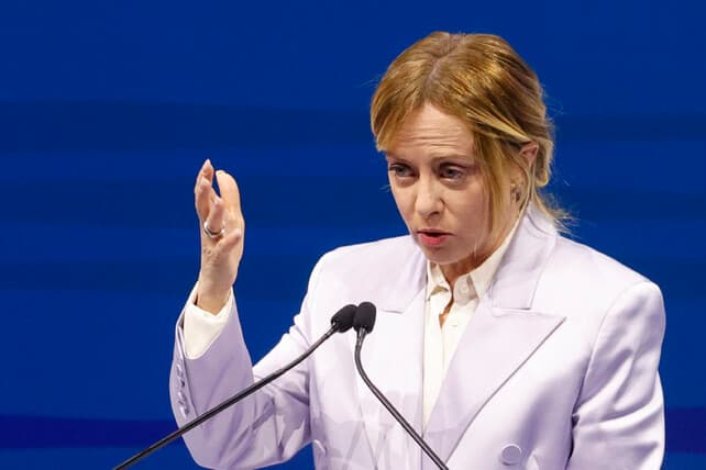 Comunicazione politica sui social: per la Meloni oltre 91 milioni di visualizzazioni a luglio
