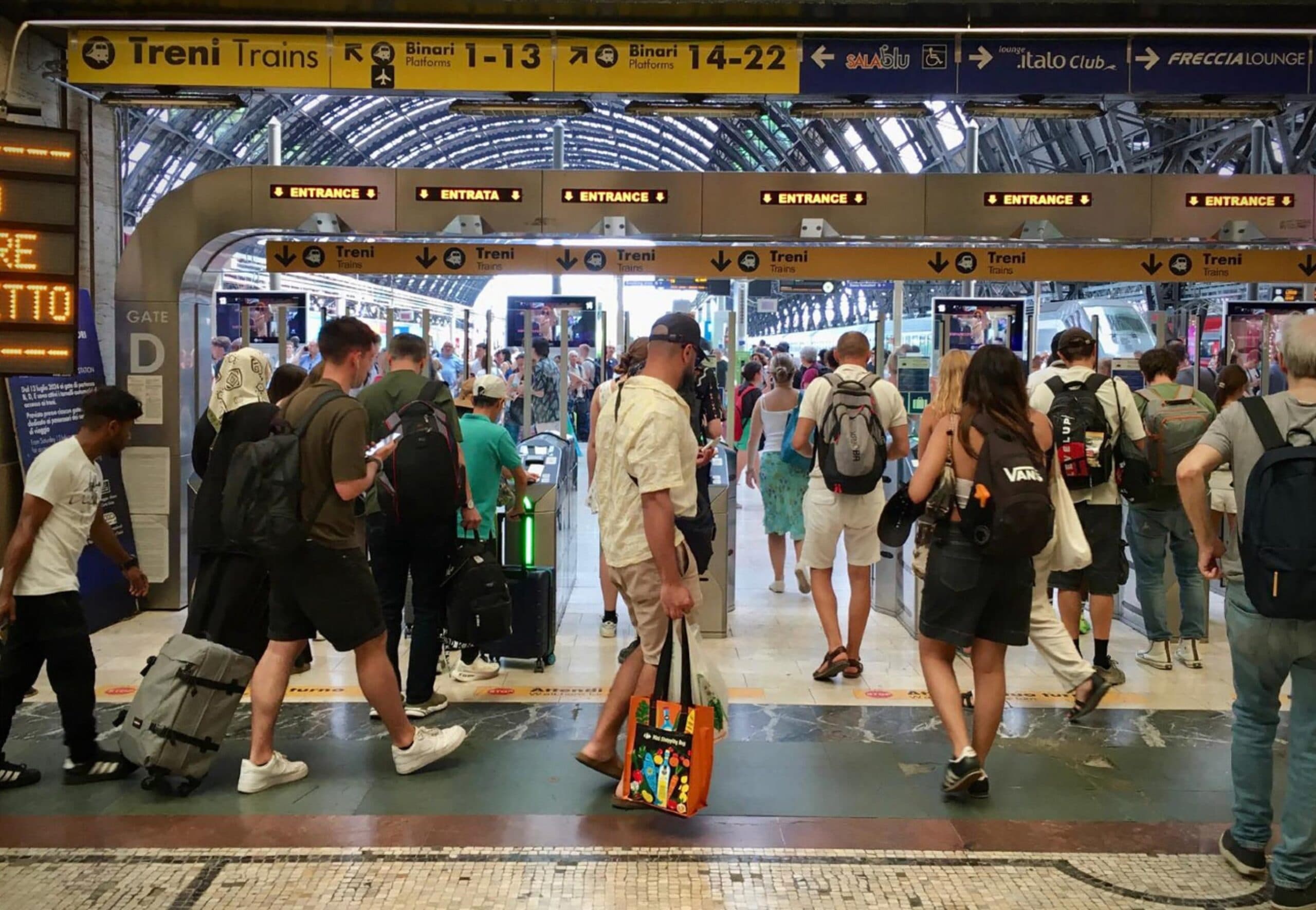Treni, l'Italia divisa in due: cantiere a Firenze e guasti tra Milano e la Tirrenica