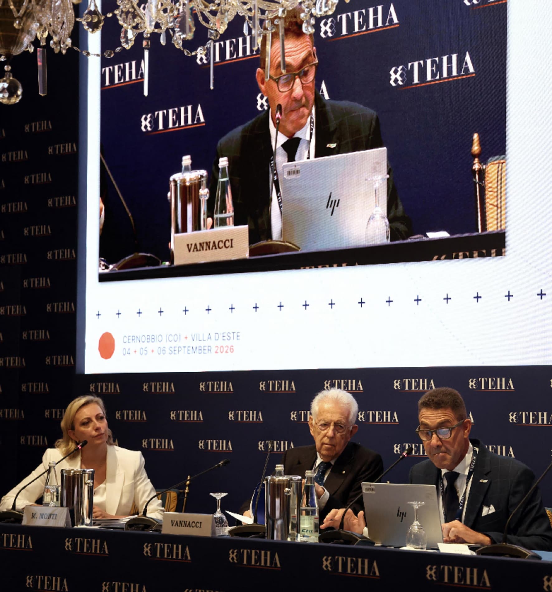 Monti a Vannacci: «Il suo programma porterebbe l'Italia fuori dall'euro». E cita Mitterrand: «Il nazionalismo è la guerra»
