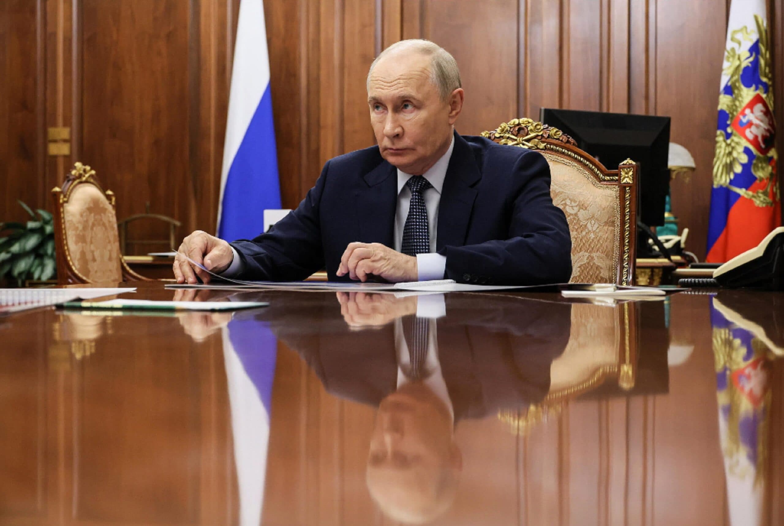 Putin rivince le elezioni, pioggia di droni e missili su Mosca