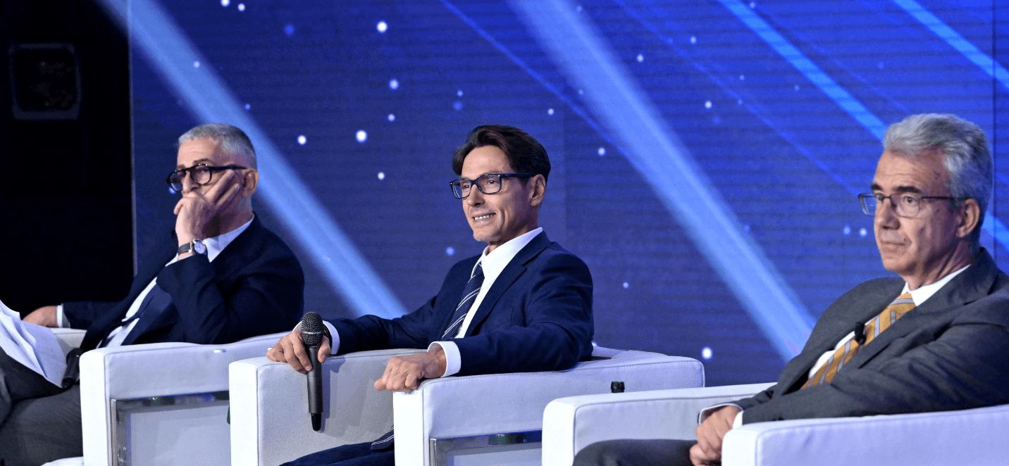 Mediaset: Selvaggia Lucarelli condurrà L'Isola dei famosi. Le novità e le conferme in palinsesto