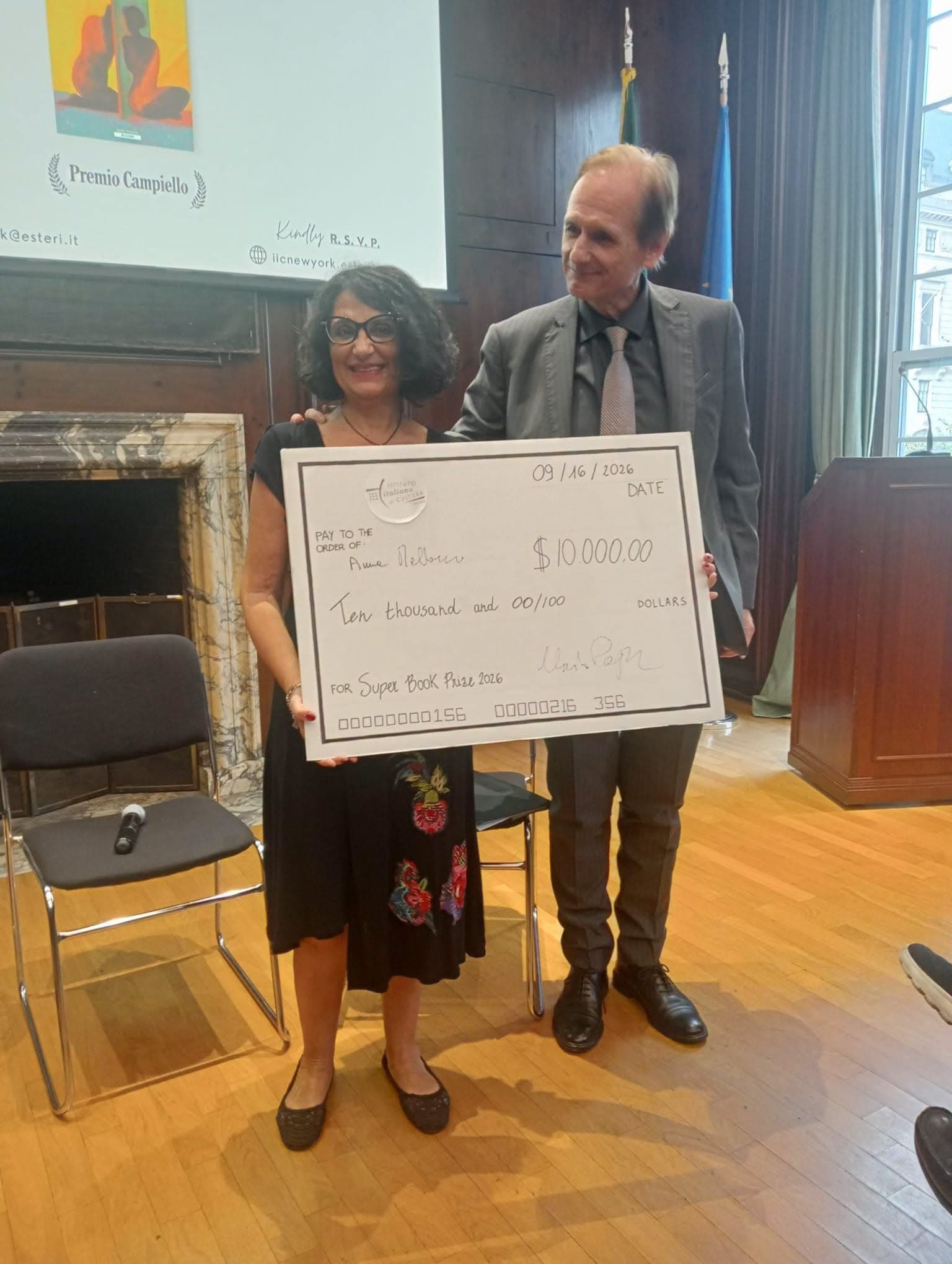 Anna Mallamo vince il SuperBook a New York: il suo romanzo sarà tradotto in inglese