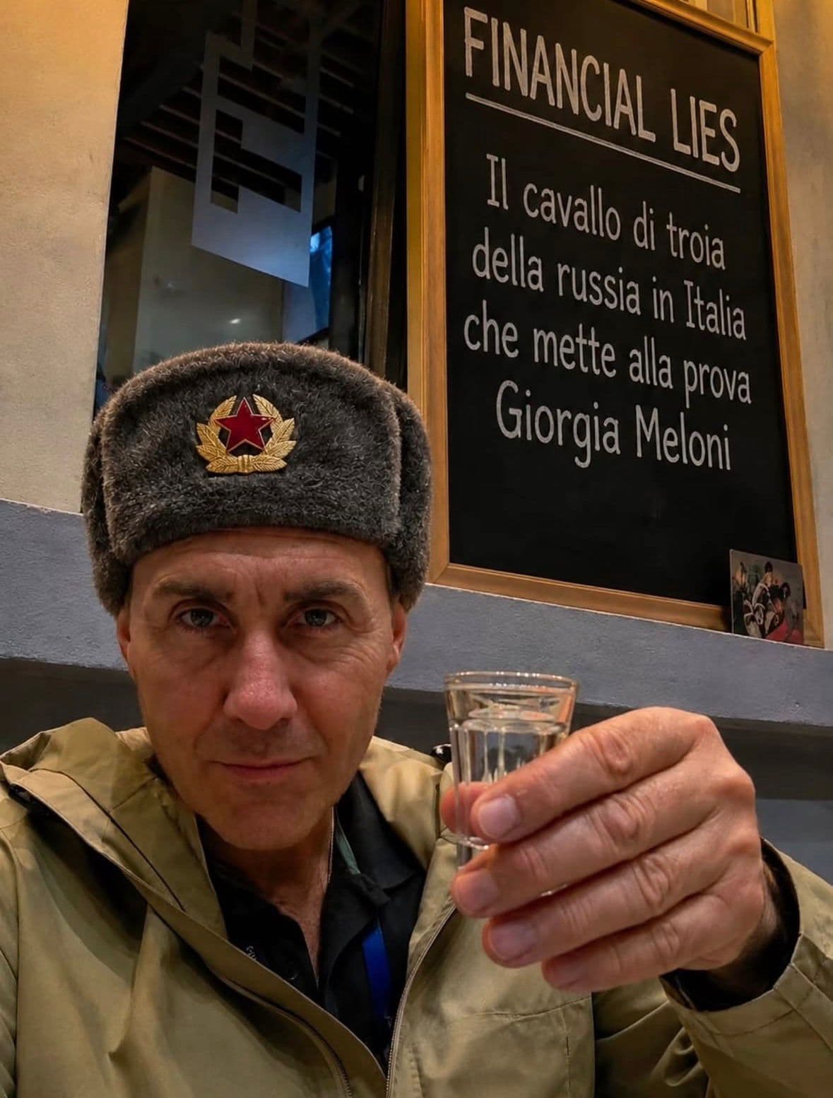 Il Financial Times: "Vannacci cavallo di Troia della Russia in Italia". La replica social: "Mi aspettavo di più"