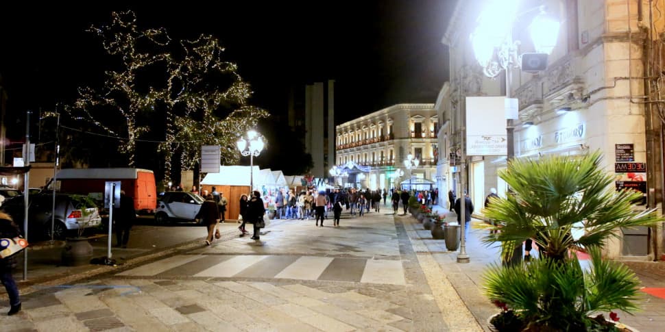 Catanzaro, musica e passeggiate in centro. Corso Mazzini diventa isola pedonale