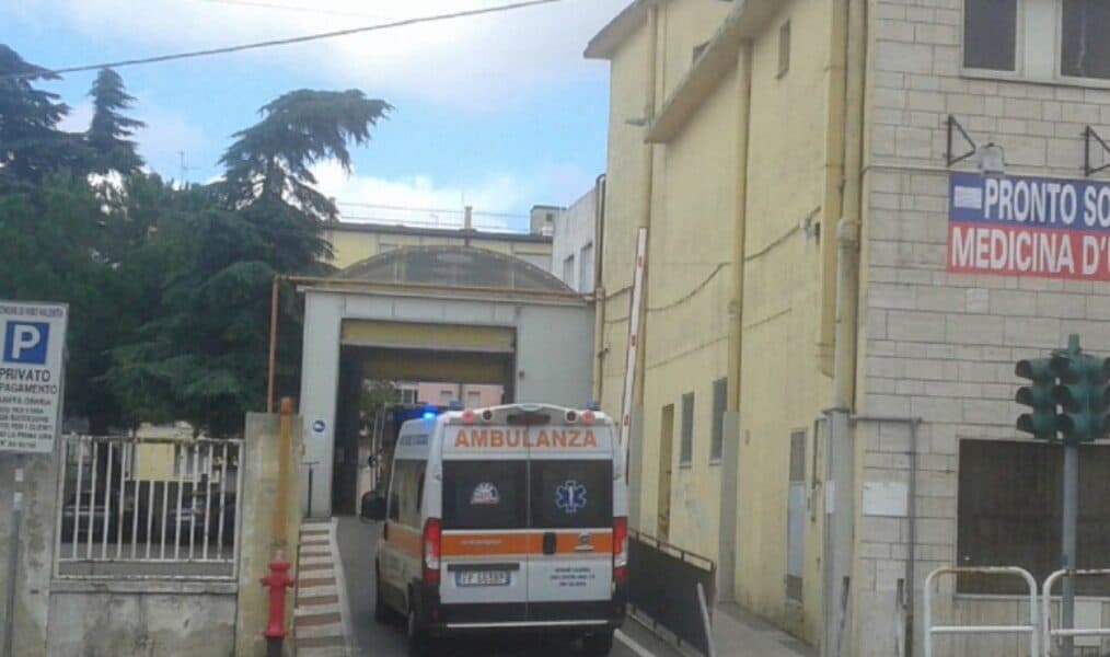 Vibo: turni scoperti senza più straordinari. Il servizio 118 rischia di andare in tilt