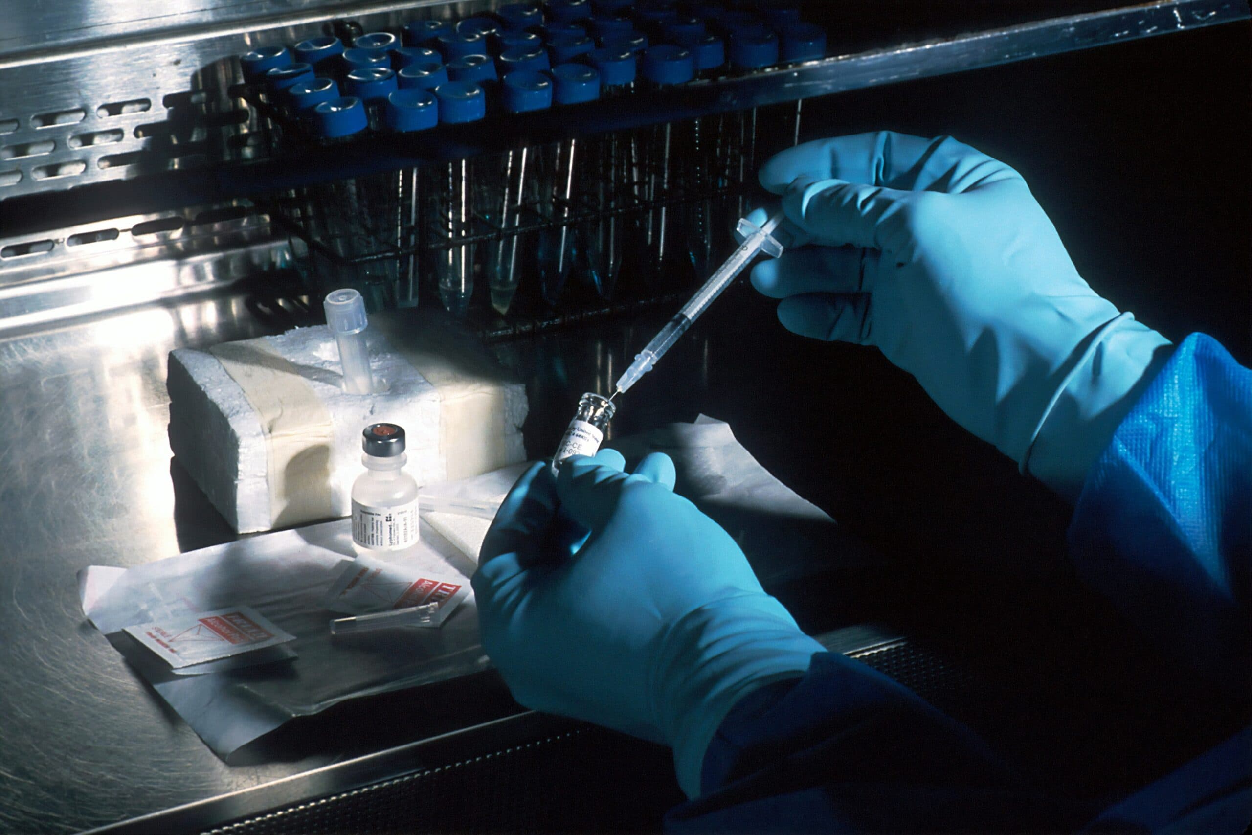Risultati positivi del test sul vaccino contro il melanoma: Moderna senza freni in Borsa, titolo vola a +130%