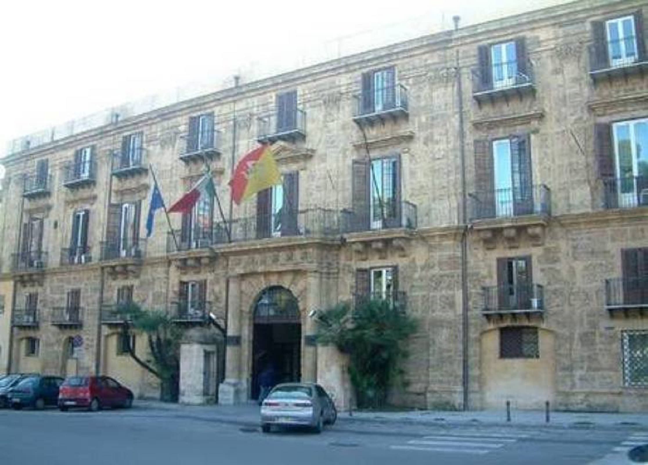 Regione Siciliana, il piano sale a 3.641 assunzioni: 724 posti in più nel triennio