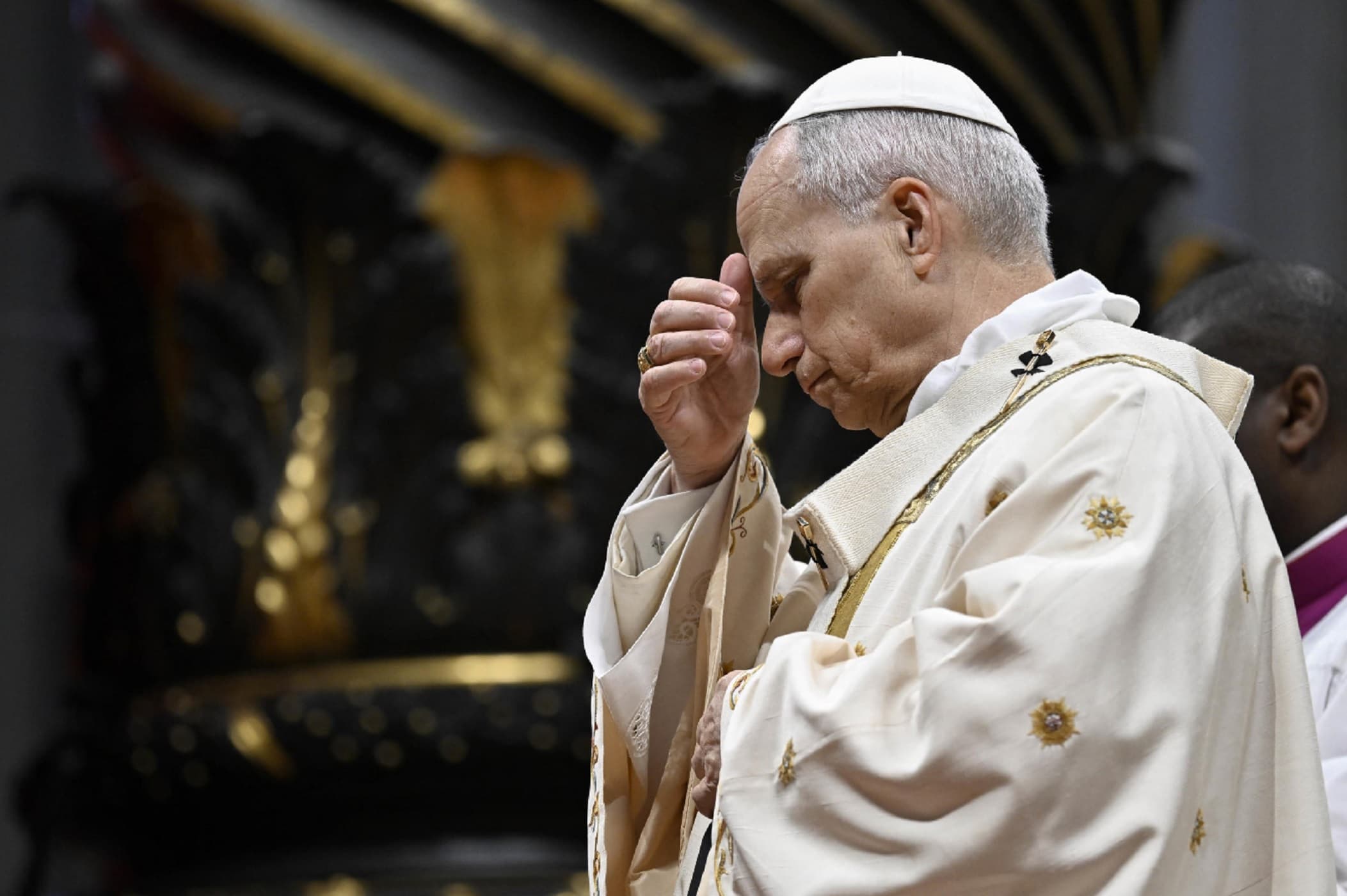 Lefebvriani, al via la messa "social" per la consacrazione dei nuovi vescovi. Inascoltato l'appello del Papa