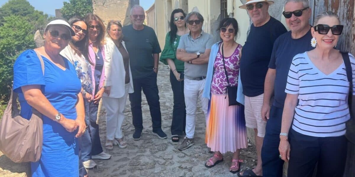 Crotone accoglie i tour operator di Mirabilia Network: una vetrina per la cultura e l'economia del territorio