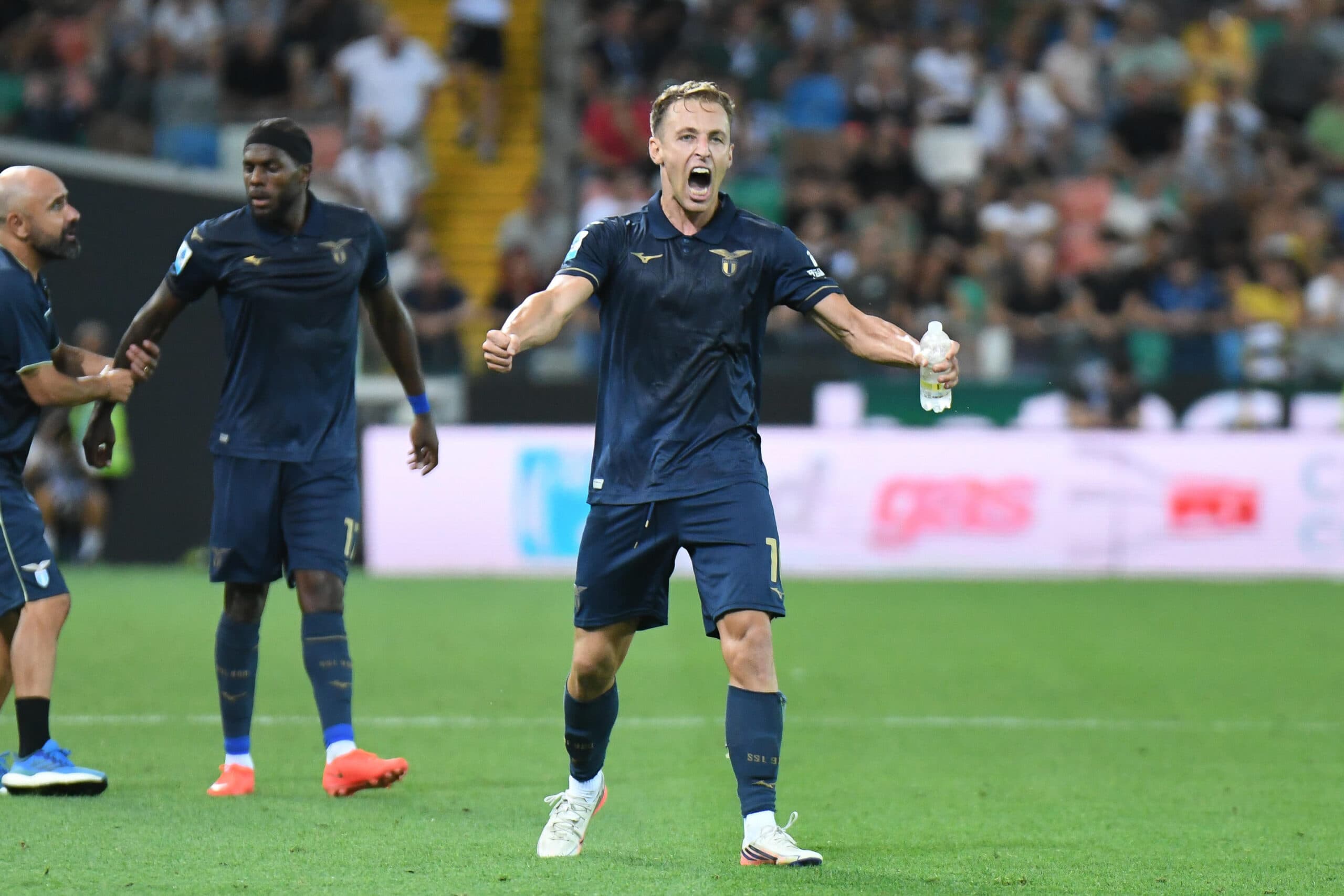 La Lazio ribalta la partita nel finale: a Udine decidono Frattesi e Gudmundsson