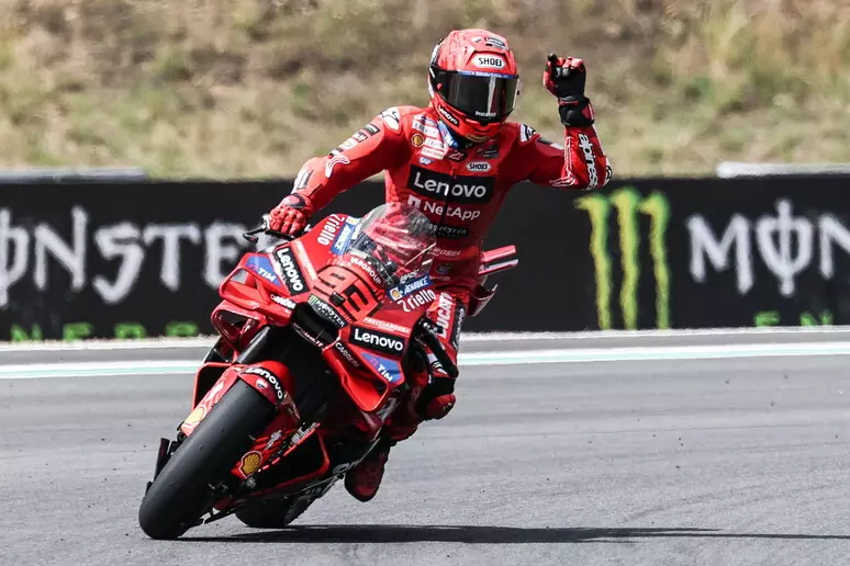 MotoGP Giappone: vittoria di Marc Marquez a Motegi, il Mondiale si riapre