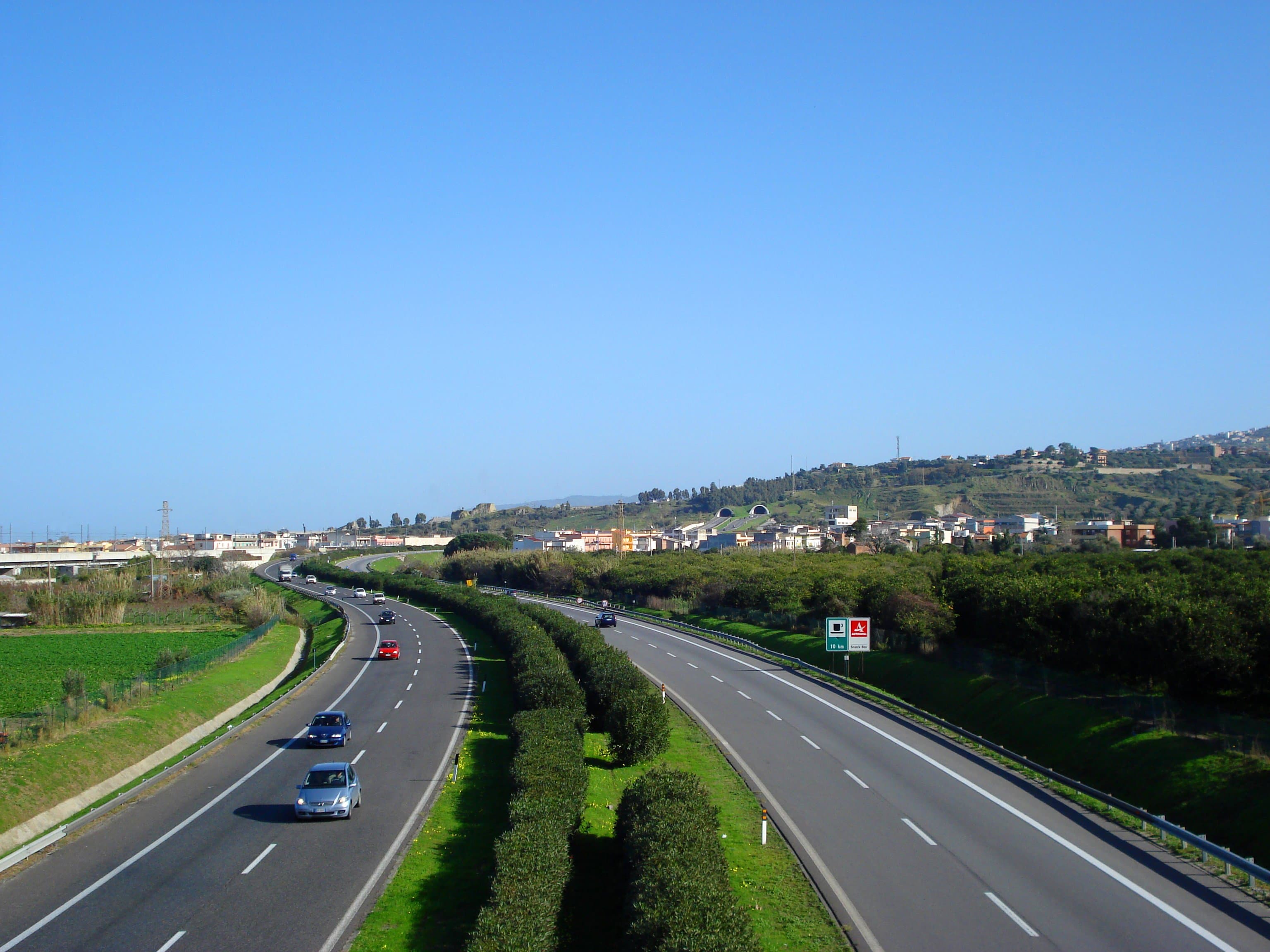 Incidente sull'autostrada Palermo Messina, due morti e un ferito