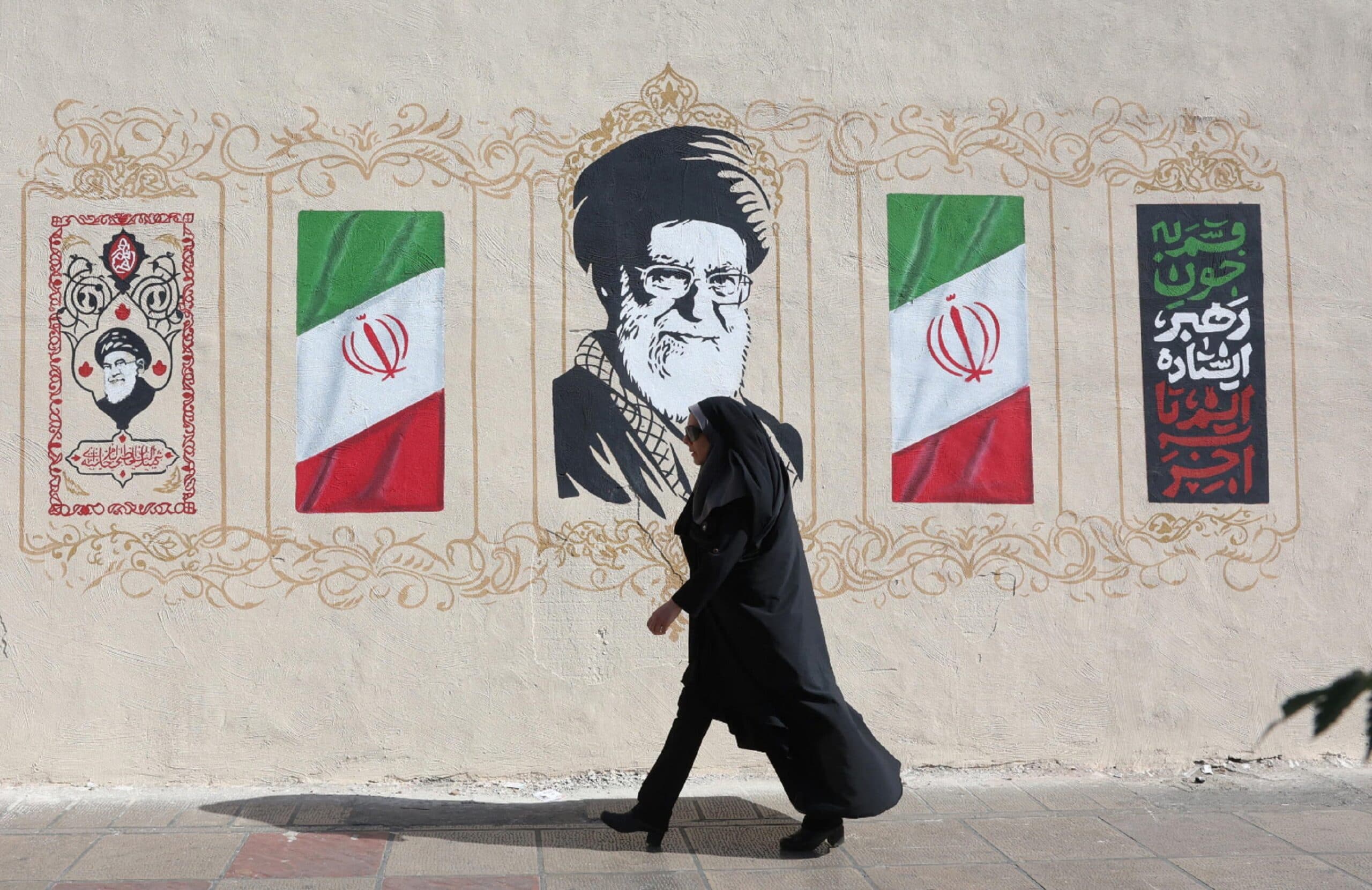 Escalation Iran-Usa, settima notte di raid incrociati: Teheran sospende il memorandum. Lo Stretto di Hormuz resta chiuso