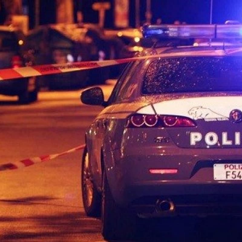 Mamma e figlia trovate morte in casa a Torino: l'ipotesi è di omicidio-suicidio
