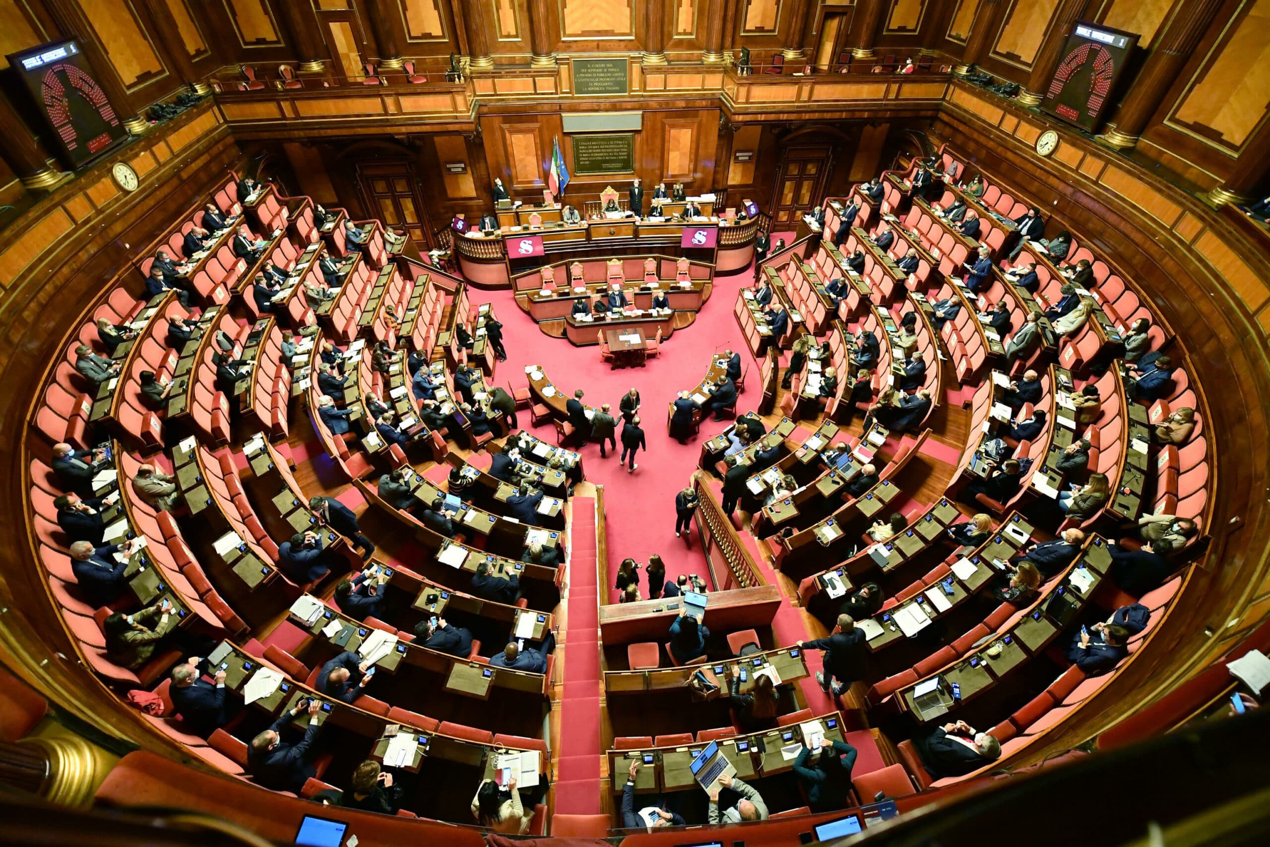 È stallo sulla manovra 2026: rinviata la seduta in Commissione Bilancio al Senato