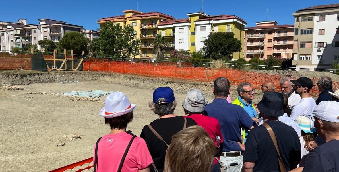Crotone: la città del III secolo avanti Cristo spunta dagli scavi accanto allo stadio