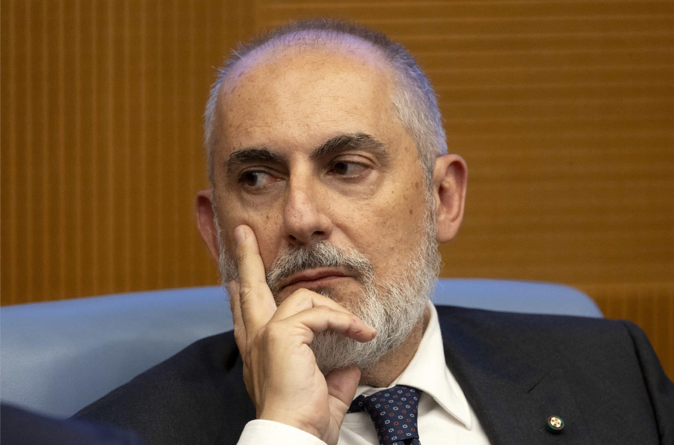 Donnarumma si dimette da Fs: l'intesa con Salvini sulla "fase due". Il Pd all'attacco: "Fallimento nei trasporti"