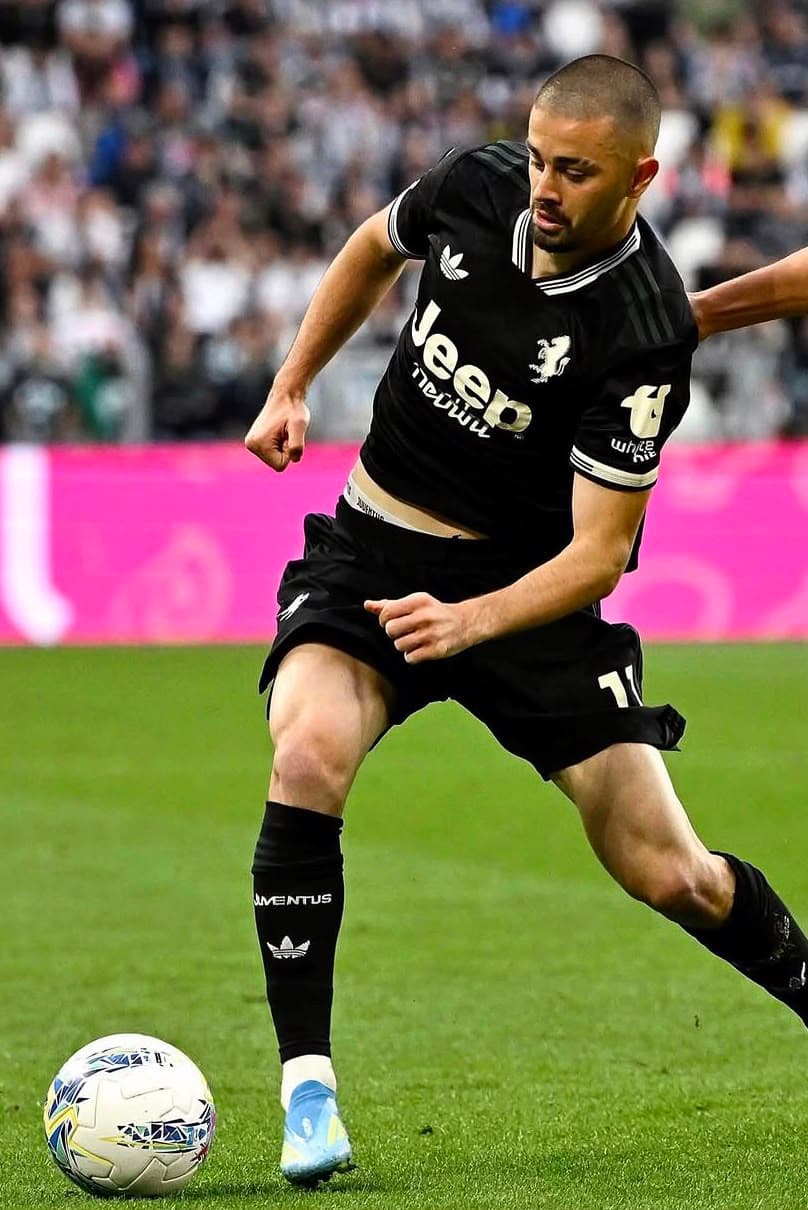 La Juve batte il Chelsea a Hong Kong co un super gol di Zhegrova