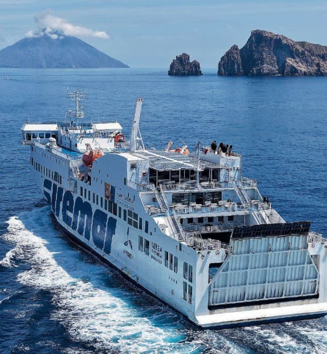 Isole minori siciliane, stangata estiva sui traghetti: scattano i rincari del 18% per tariffe e residenti