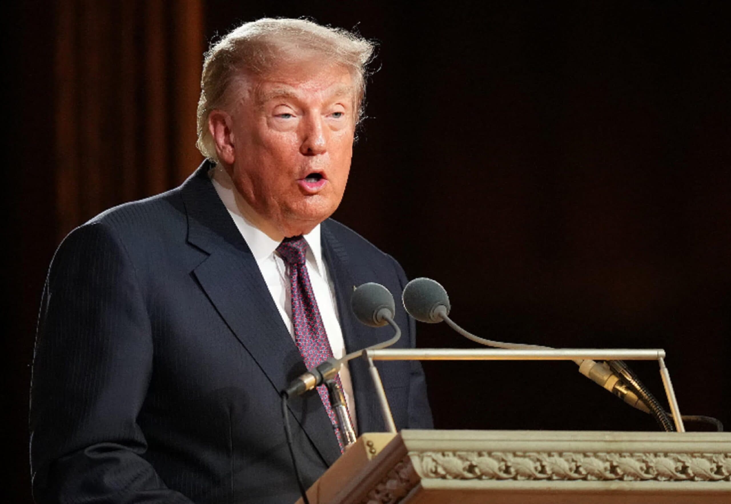 Trump: «L’Iran sta collassando». Attesa per il “D-Day” economico