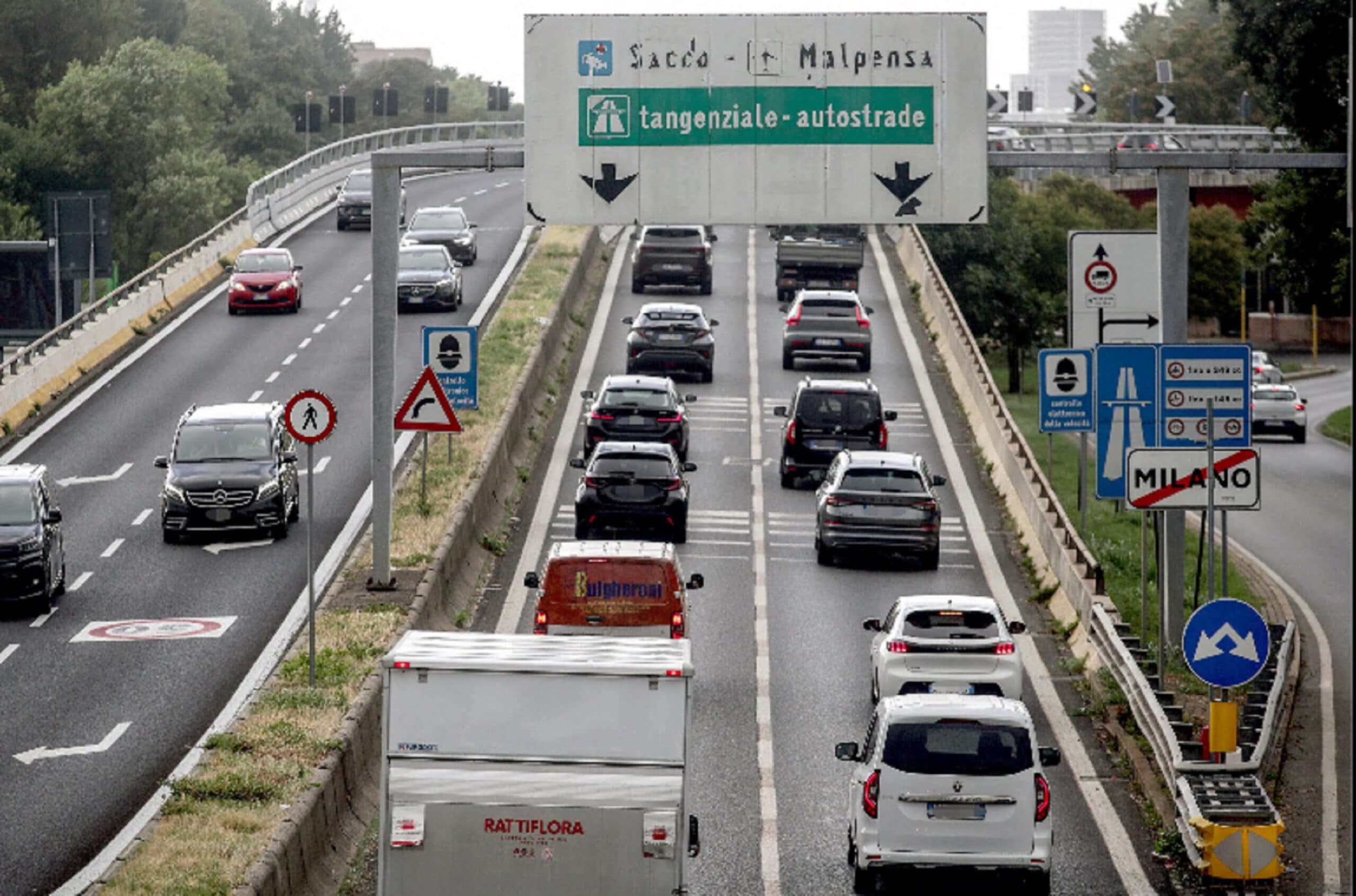 Ultimo weekend di controesodo, bollino rosso e caldo fino a 38 gradi: da mercoledì crollo termico