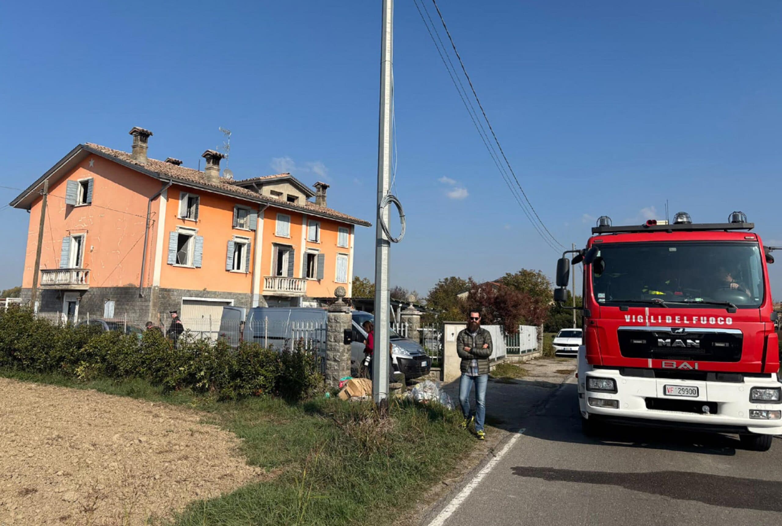 Intossicazione da monossido nel Parmense, morti un uomo e una donna: gravissima una neonata