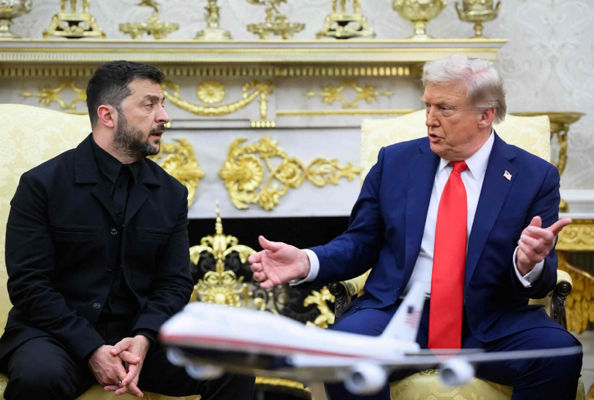 Scontro totale Washington-Kiev: Trump evoca il cambio ai vertici e gela Zelensky