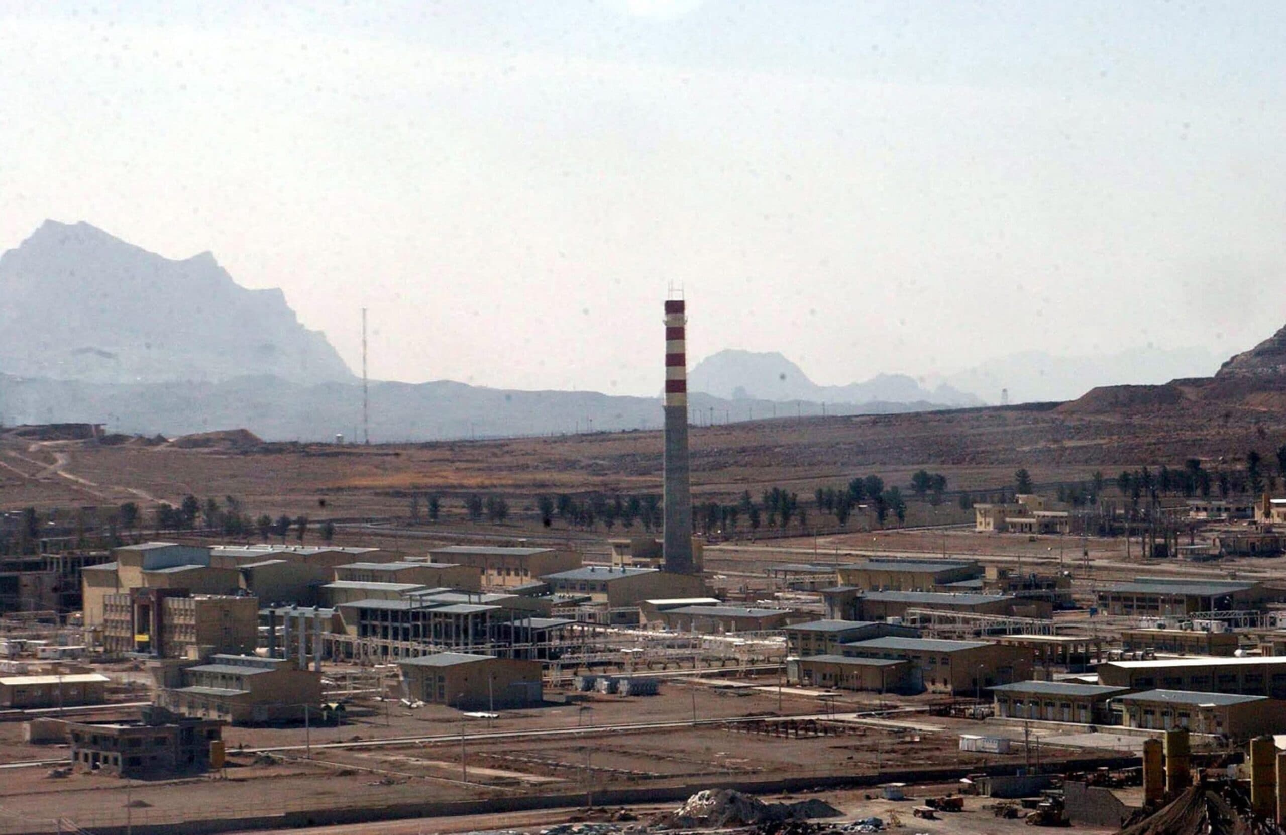 Iran, Teheran chiude all'Aiea: «No agli ispettori nucleari»