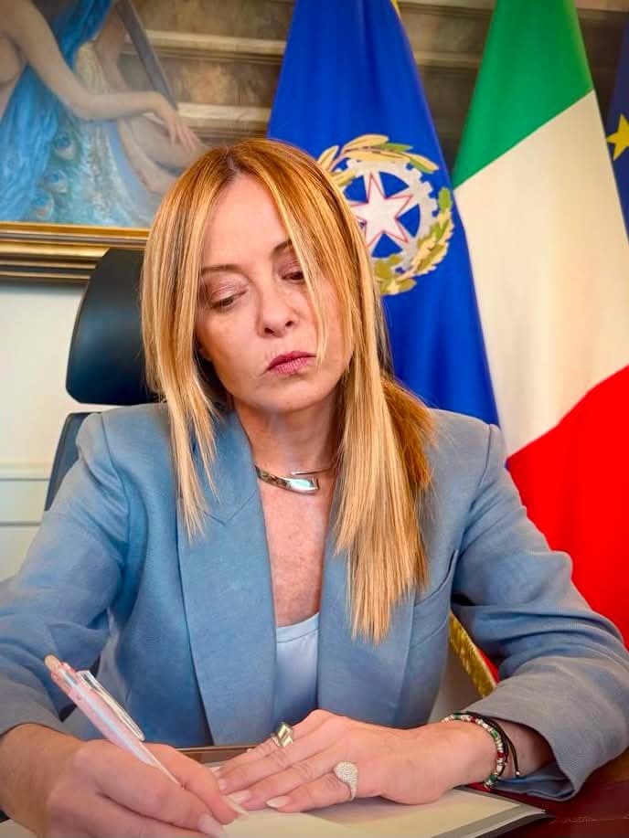 Accise, Meloni sul taglio al gasolio: «Risposta tempestiva con le poche risorse a disposizione»